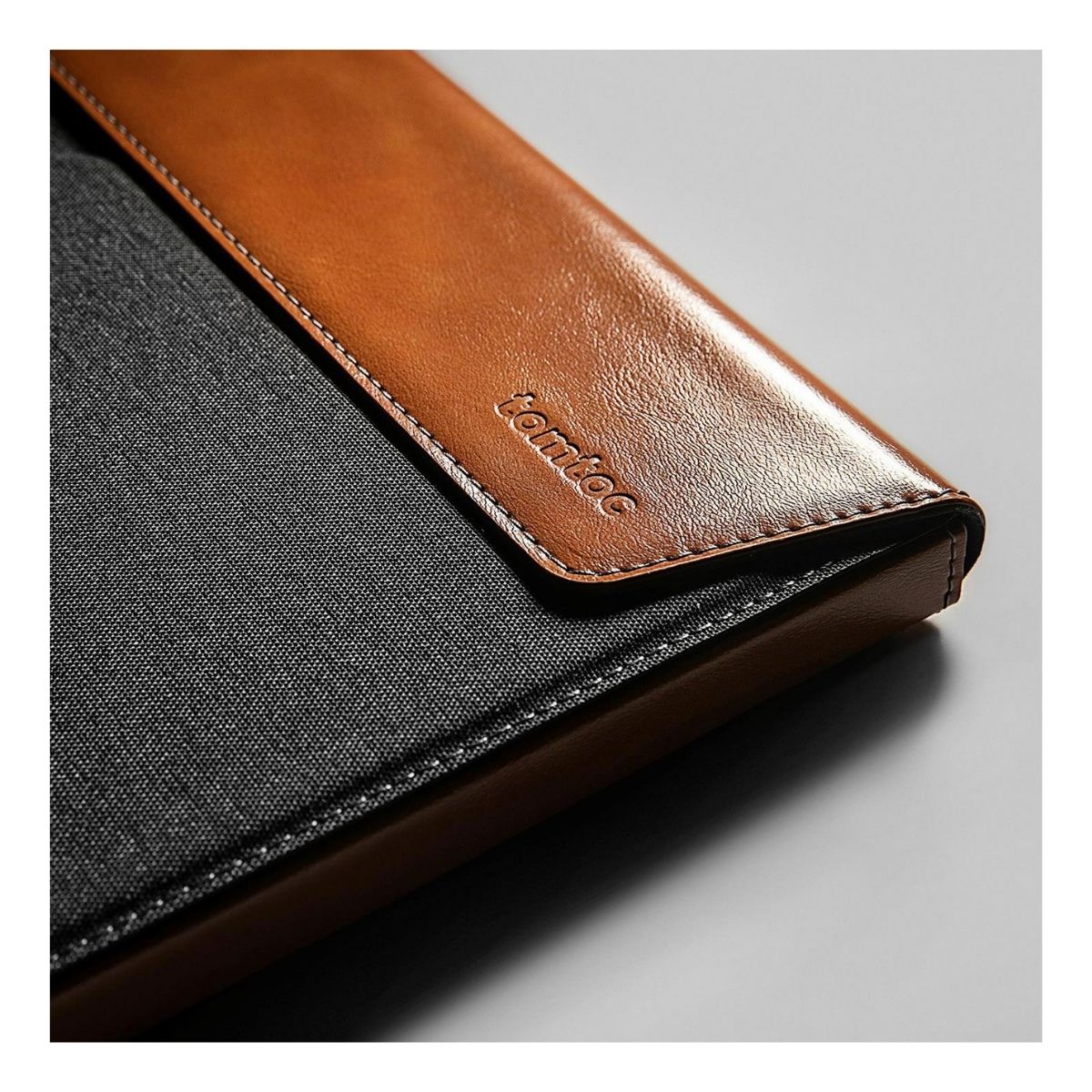 Tomtoc Funda Premium Vintage-A15 para MacBook Air / Pro 13"