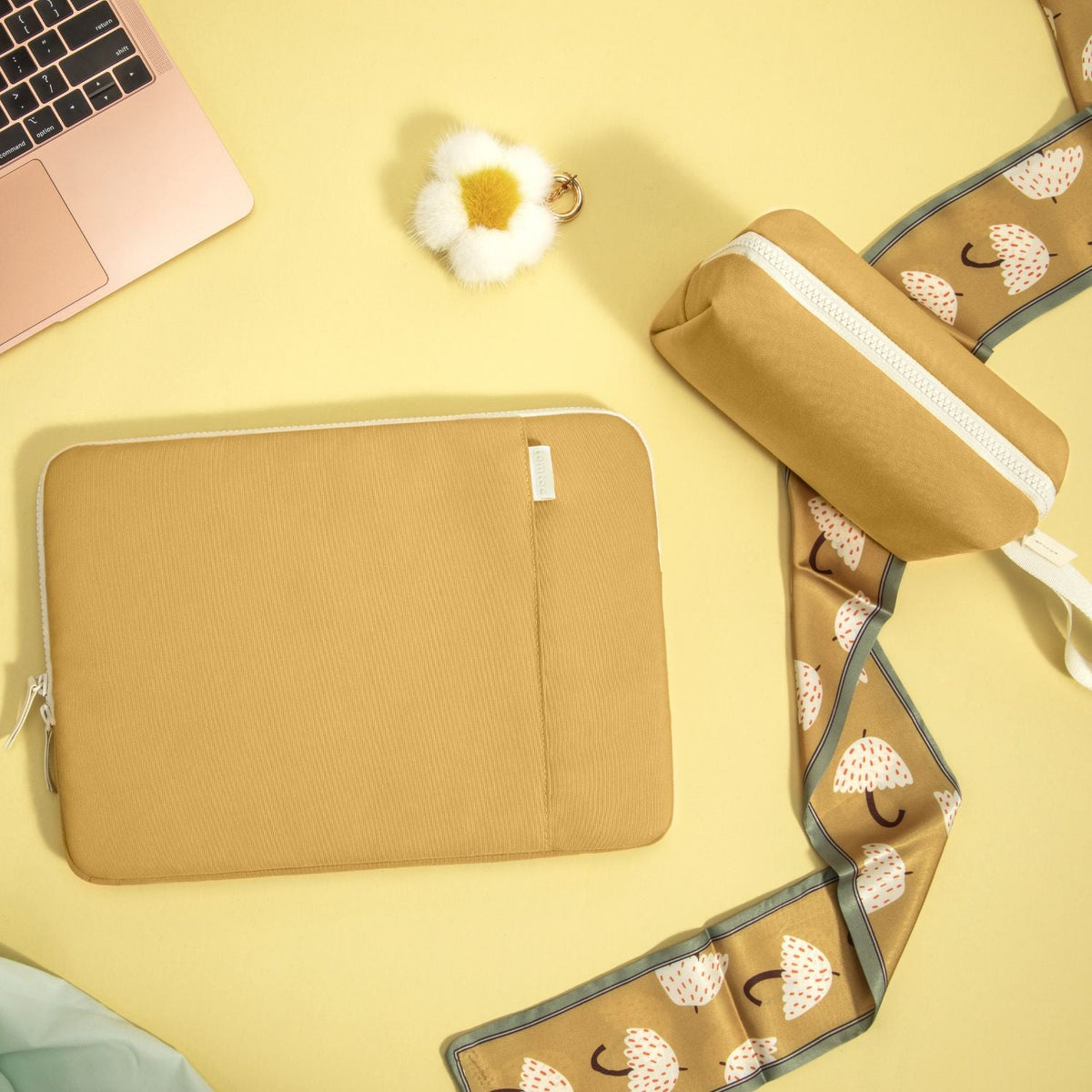 Tomtoc Funda Lady-A23 para MacBook 13'' con Organizador de Accesorios - imagen 9