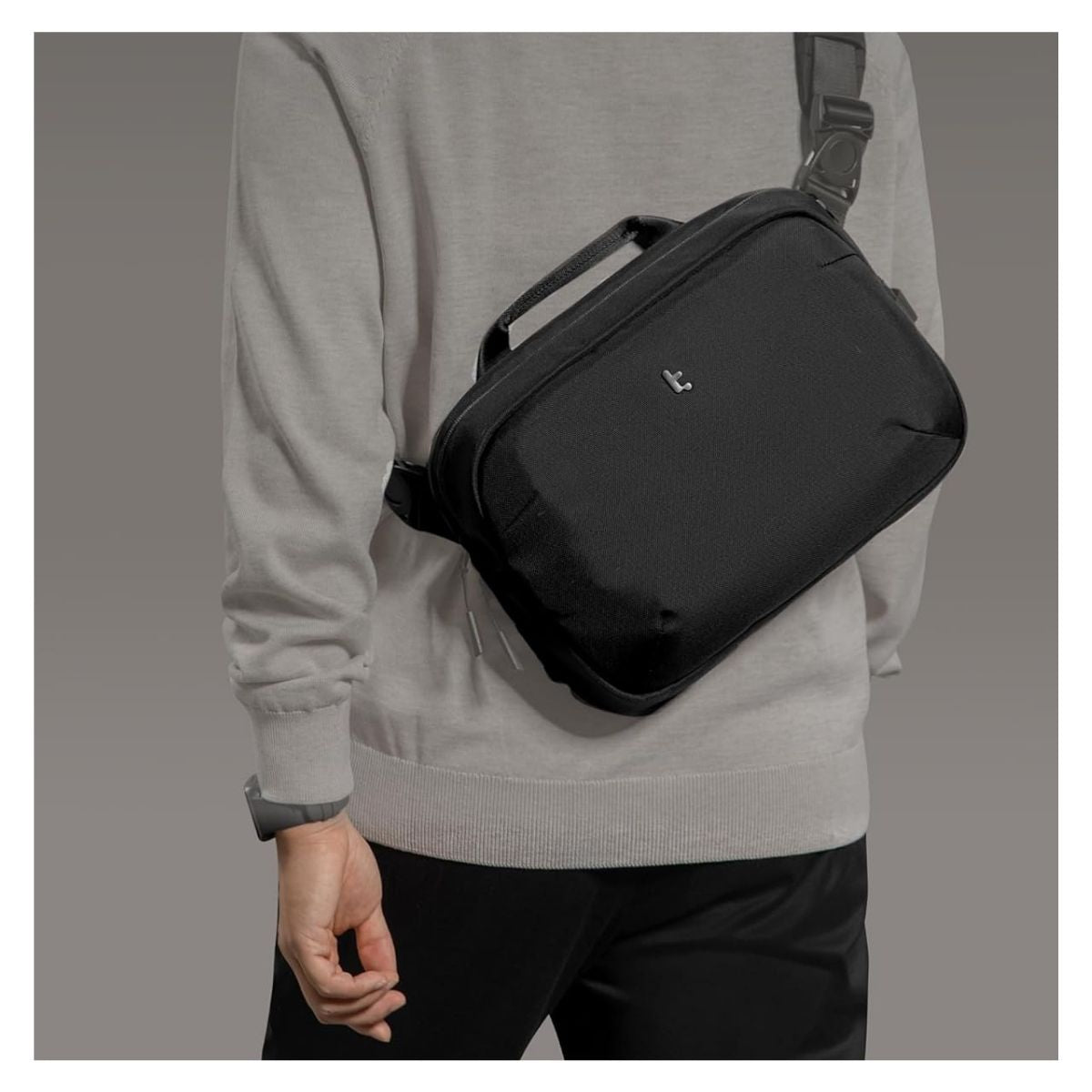 Tomtoc Bolso Maletín UrbanEX-B11 para iPad Pro / Tablet de 11" - imagen 3