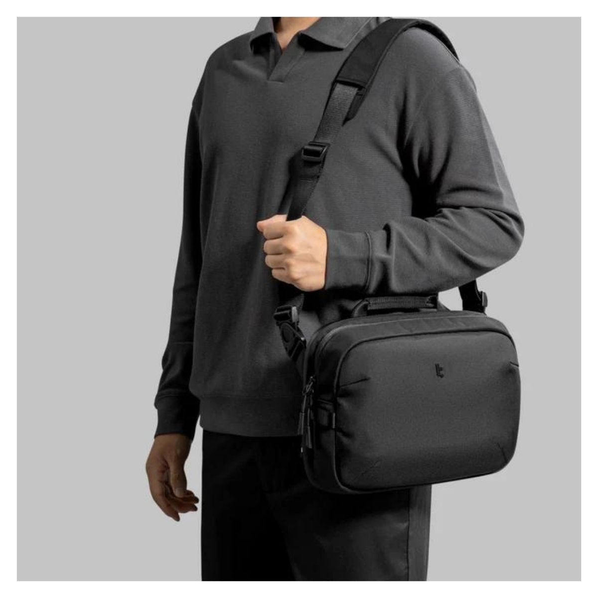 Tomtoc Bolso Maletín UrbanEX-B11 para iPad Pro / Tablet de 11" - imagen 6