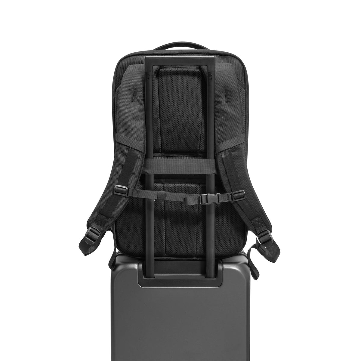 Tomtoc Mochila de Viaje Navigator-T67 38L para Notebook 17,3" - imagen 12