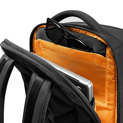 Tomtoc Mochila TechPack-T73 X-Pac para Notebook hasta 16" y iPad Pro 12,9"