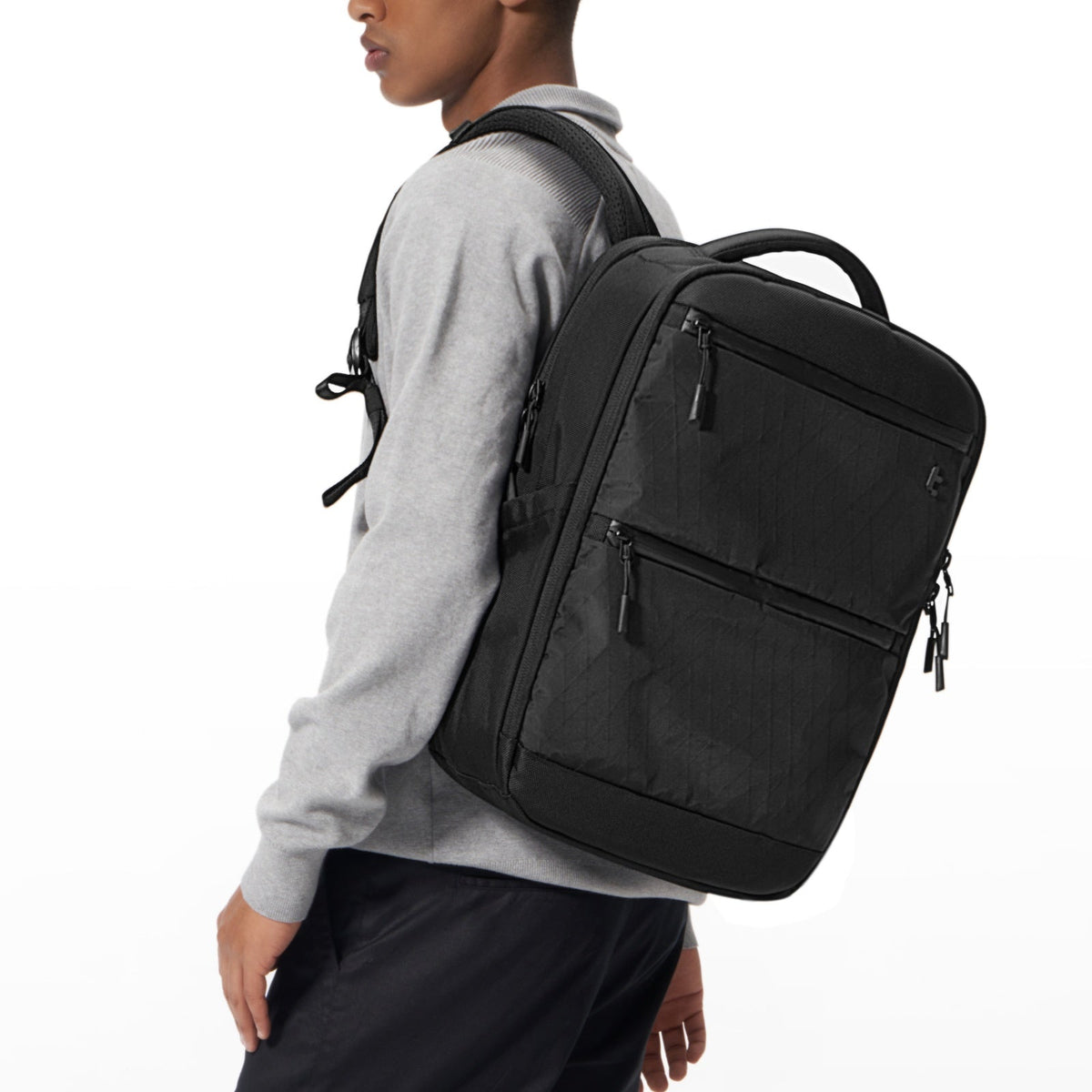 Tomtoc Mochila TechPack-T73 X-Pac para Notebook hasta 16" y iPad Pro 12,9"