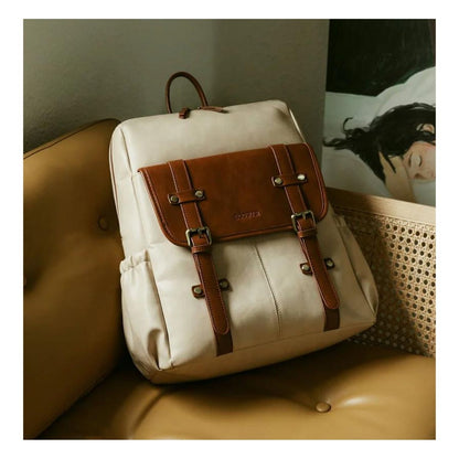 color:beige