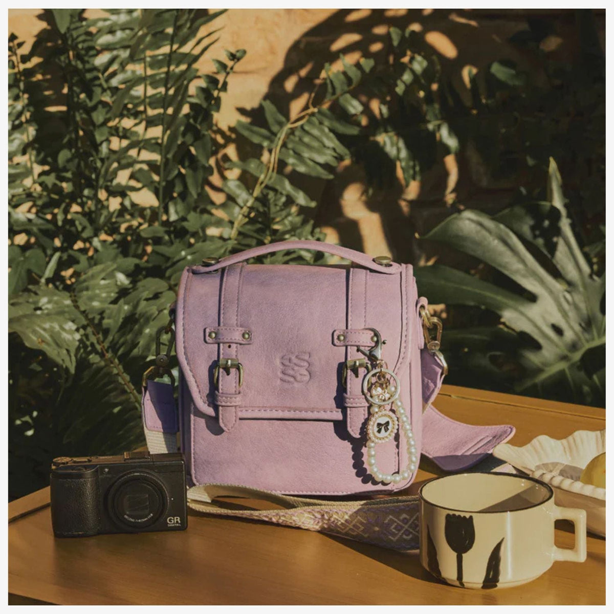 #color_violeta claro