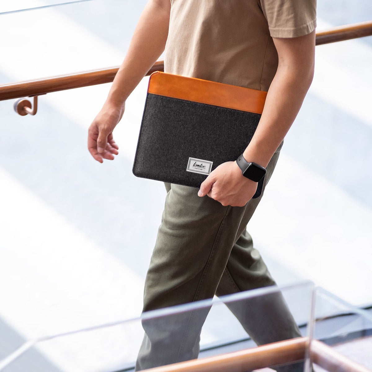 Tomtoc Funda Ultrafina Premium-H16 para Tablet / iPad Pro 11''