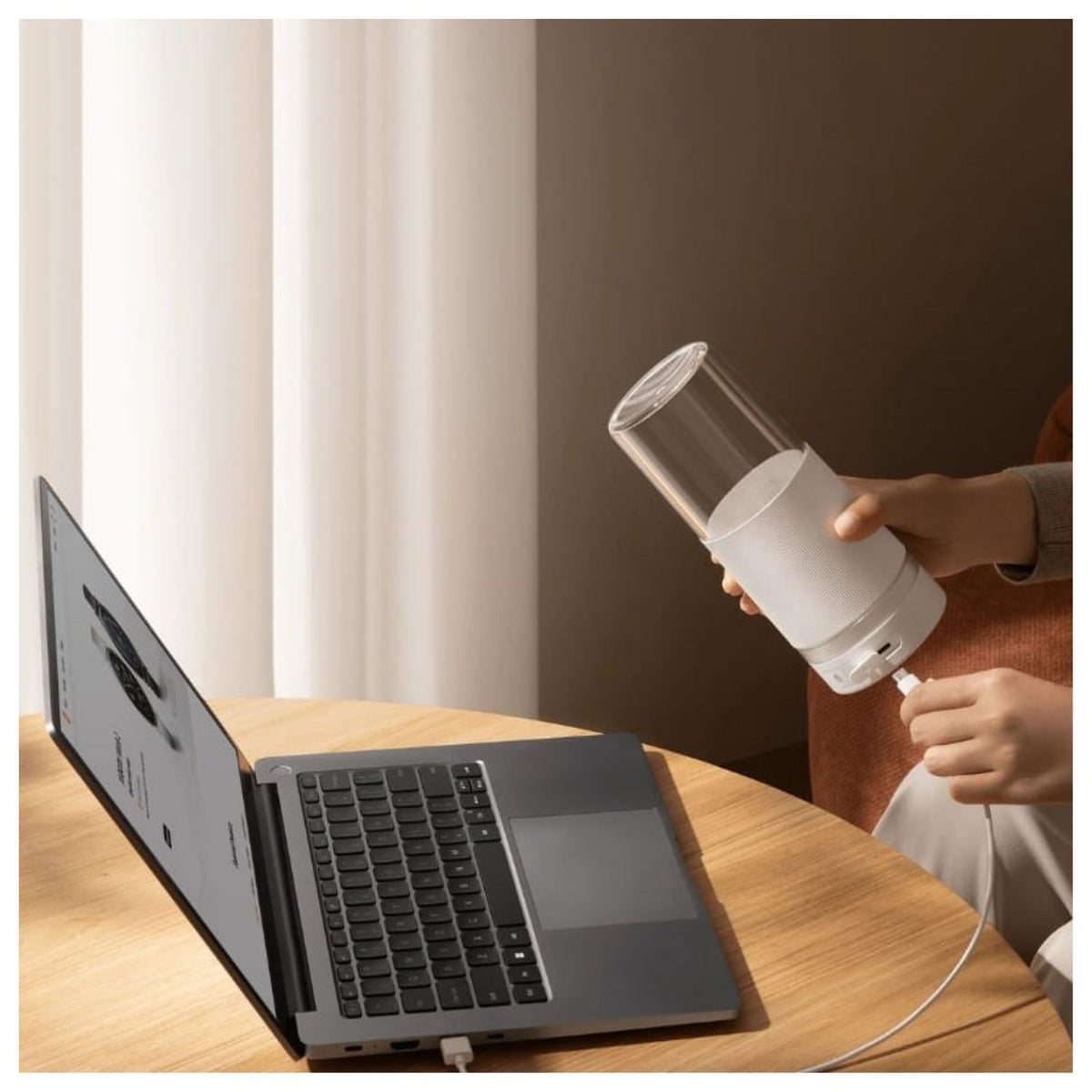 Xiaomi Licuadora Portátil Inalámbrica 300ml 1300mAh