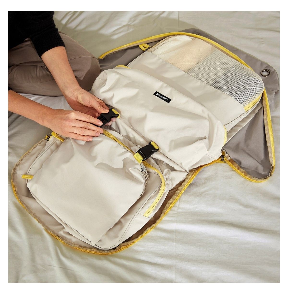 Bagsmart Organizador Colgante de Closet para Viaje 4 Compartimientos